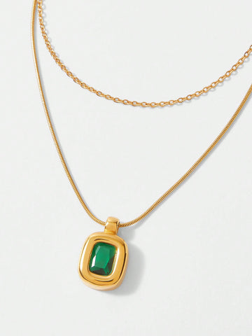 GOLD-PLATED SQUARE SHAPED GREEN CUBIC ZIRCONIA PENDANT NECKLACE