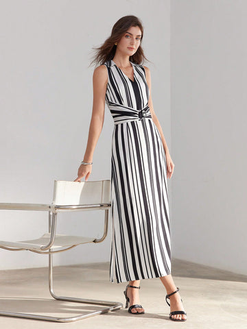 TWO TONE STRIPED V-COLLAR RING RUCHED WAIST DRESS