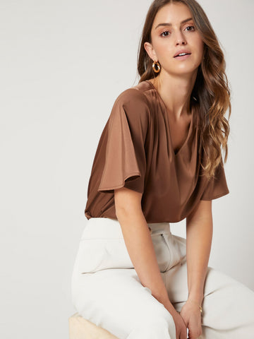 RELAXED FIT BUTTERFLY SLEEVE TOP