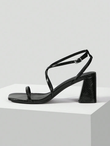 STRAPPY HEELED SANDALS